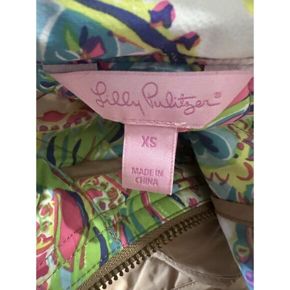 Lilly Pulitzer Quilted Vest Full Zip Up Snap Tan Printed Lining Women's Size XS - Picture 10 of 13